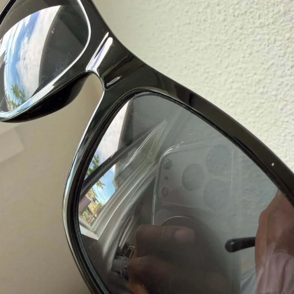 Tommy Hilfiger OM671 Sunglasses Mens Black Rectangle Gray Lens 55-20-140